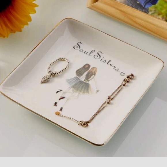 SOUL SISTERS CERAMIC PORCELAIN RING JEWELRY TRINKET DISH GIFT FOR SISTER - Picture 4 of 7